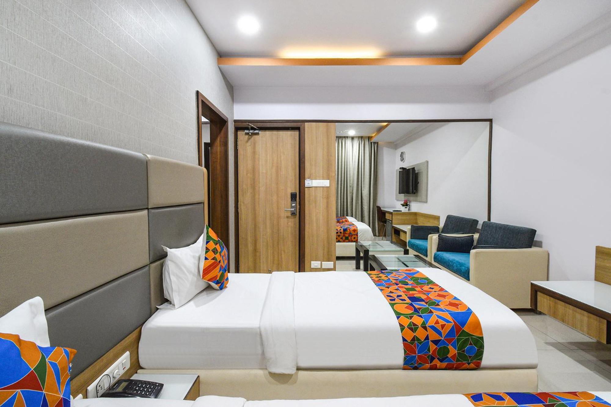 Fabhotel Aditya Homes - Nr Isb, Gachibowli Hyderabad Exterior photo